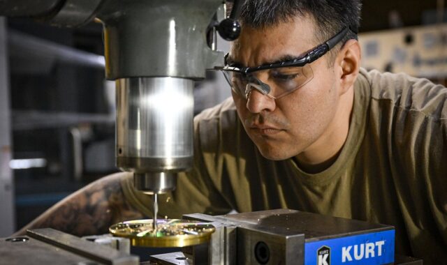 Real 机械制造 photo for Inspection Methods for Small and Critical Machine Components