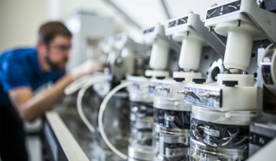 medical, device, hospital, equipment, healthcare, health, syringe, instrument, medicine, doctor, care, diagnosis, clinical, microscope, laboratory, illness, healthy, heartbeat, stethoscope, test, computer, cardiac, laptop, nurse, tool, microscope, laboratory, laboratory, laboratory, laboratory, laboratory