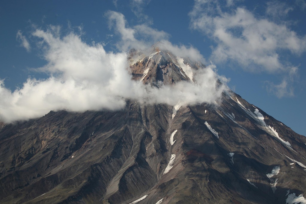koryaksky volcano, kamchatka, rocks, stones, slopes, nature, landscape, clouds, giant, vertex, kamchatka, kamchatka, kamchatka, kamchatka, kamchatka, vertex