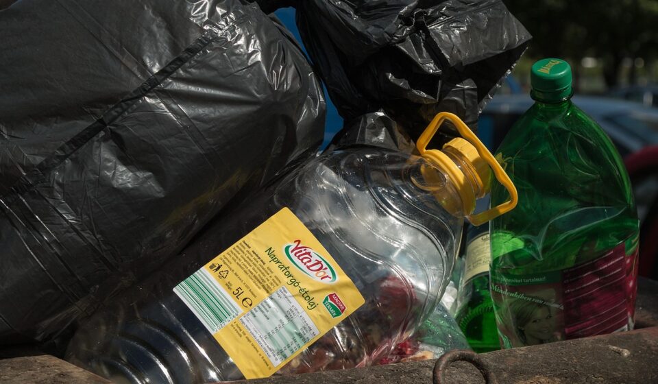 plastic waste, pet, trash, plastic, waste, garbage, bags, environment, plastic waste, plastic waste, plastic waste, plastic waste, plastic waste, trash, garbage