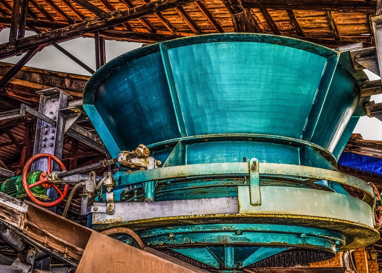 machine, old, retro, vintage, antique, equipment, industrial, machinery, brick factory, industry, technology, factory, engine