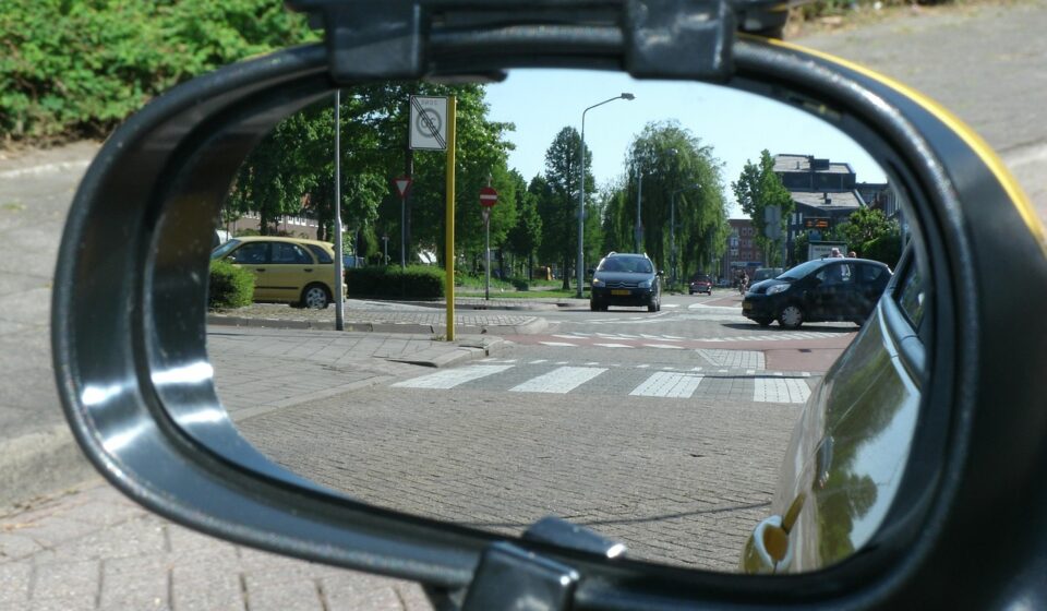 mirror image, look back, mirror, wing mirror, rear view mirror, traffic, pedestrian crossing, mirror image, look back, look back, look back, look back, mirror, wing mirror, wing mirror, wing mirror, wing mirror, wing mirror, pedestrian crossing, pedestrian crossing