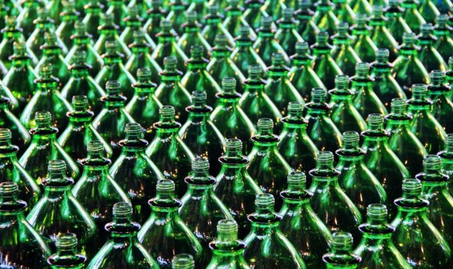 bottles, green, drink, pattern, soda, refreshment, juice, empty, factory, production, plastic, lemonade, transparent, glossy, liquid, refreshing, recycling, container, green pattern, green bottle, soda, soda, soda, soda, soda, lemonade, recycling, green bottle