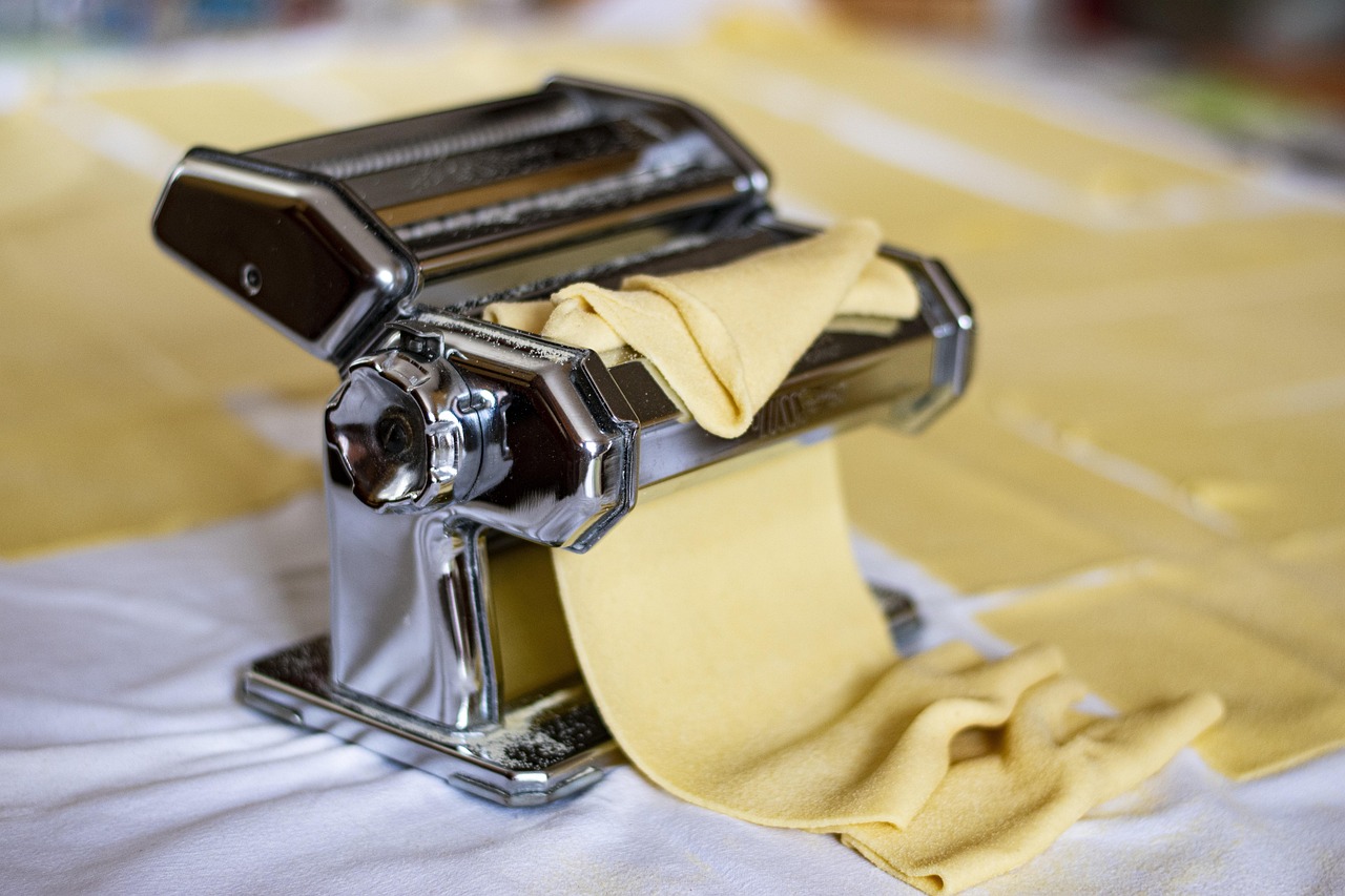 pasta maker, pasta, italian cuisine, kitchen, fresh pasta, pasta maker, pasta maker, pasta maker, pasta maker, pasta maker, pasta, pasta